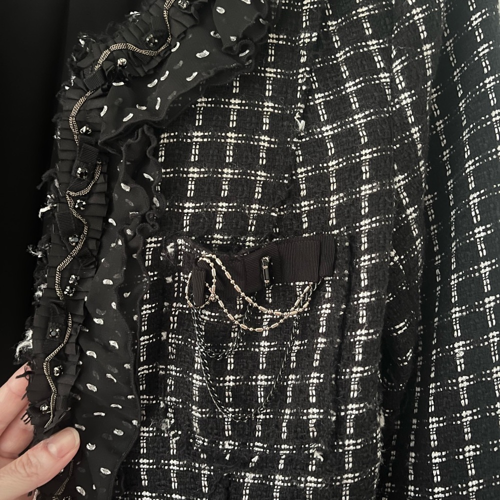 White House Black Market Black & White Tweed Fringed Open Blazer - Picture 3 of 6